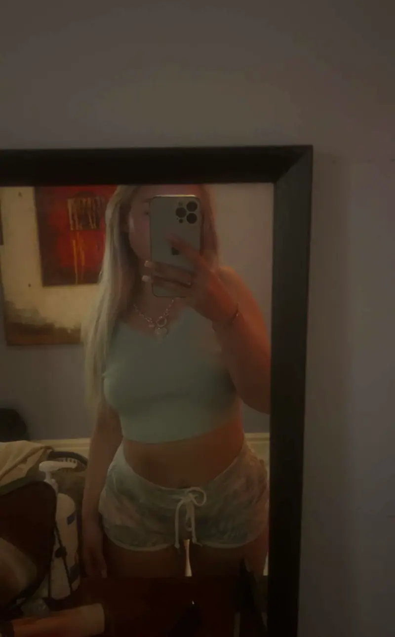 sophie, 21 from Australia — Snapchat profile