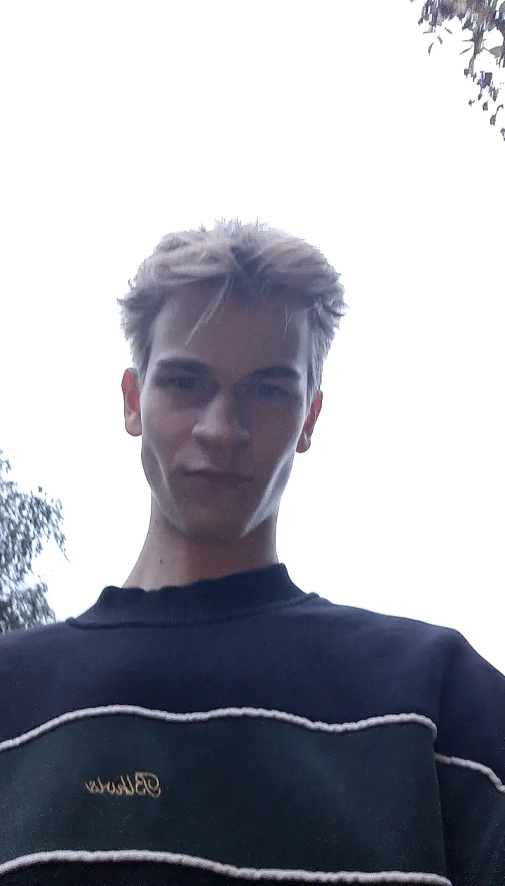 Trades?, 18 from Germany — Snapchat profile