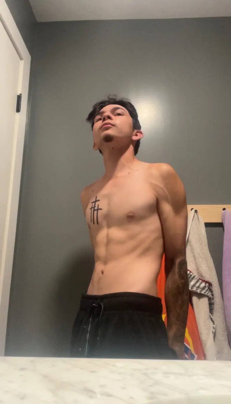 Chente, 19 from United States — Snapchat profile