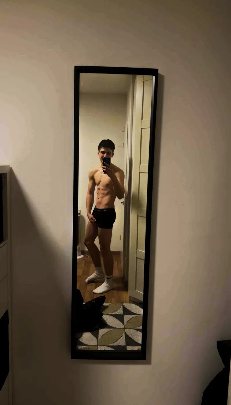 Dom, 18 from Germany — Snapchat profile