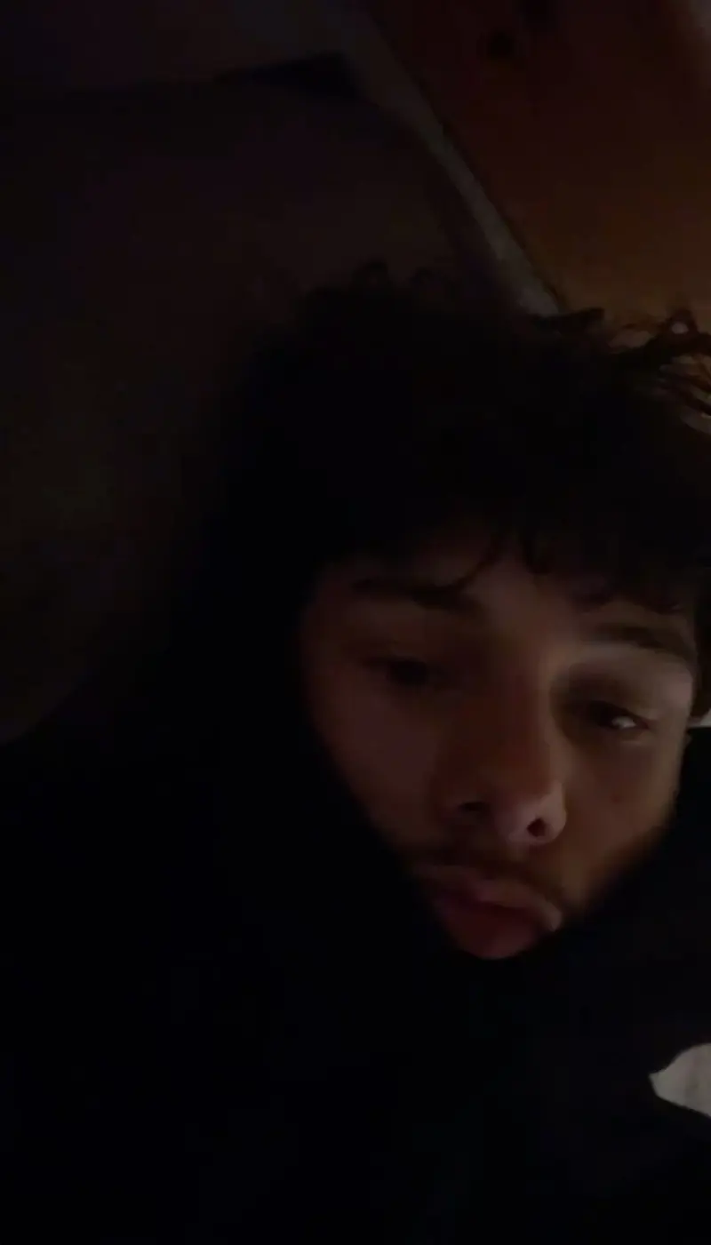 Harry, 19 from United Kingdom — Snapchat profile