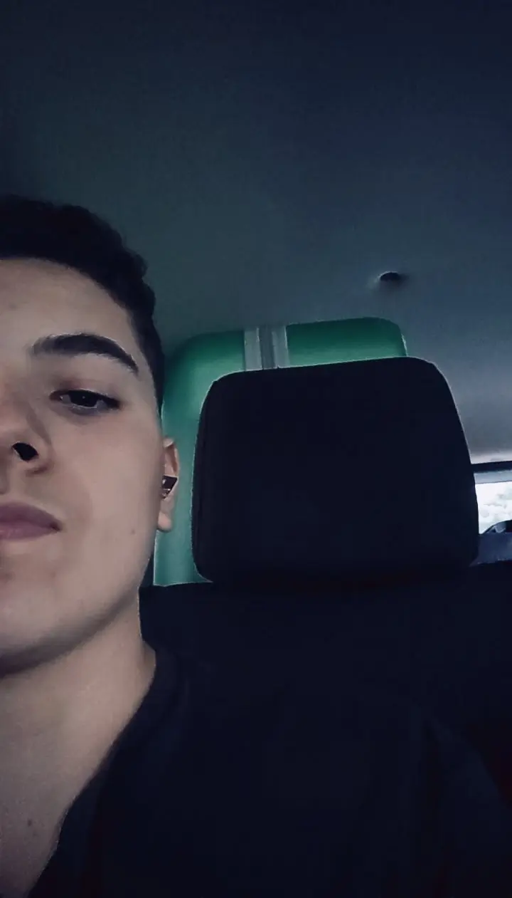 Roko, 18 from United States — Snapchat profile