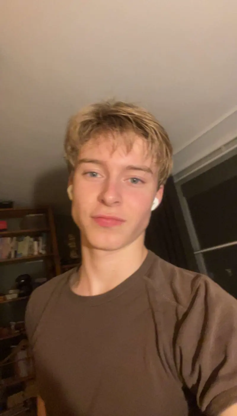 Jelle, 18 from Netherlands — Snapchat profile