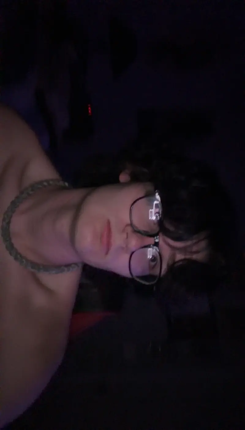 Harris, 19 from Canada — Snapchat profile
